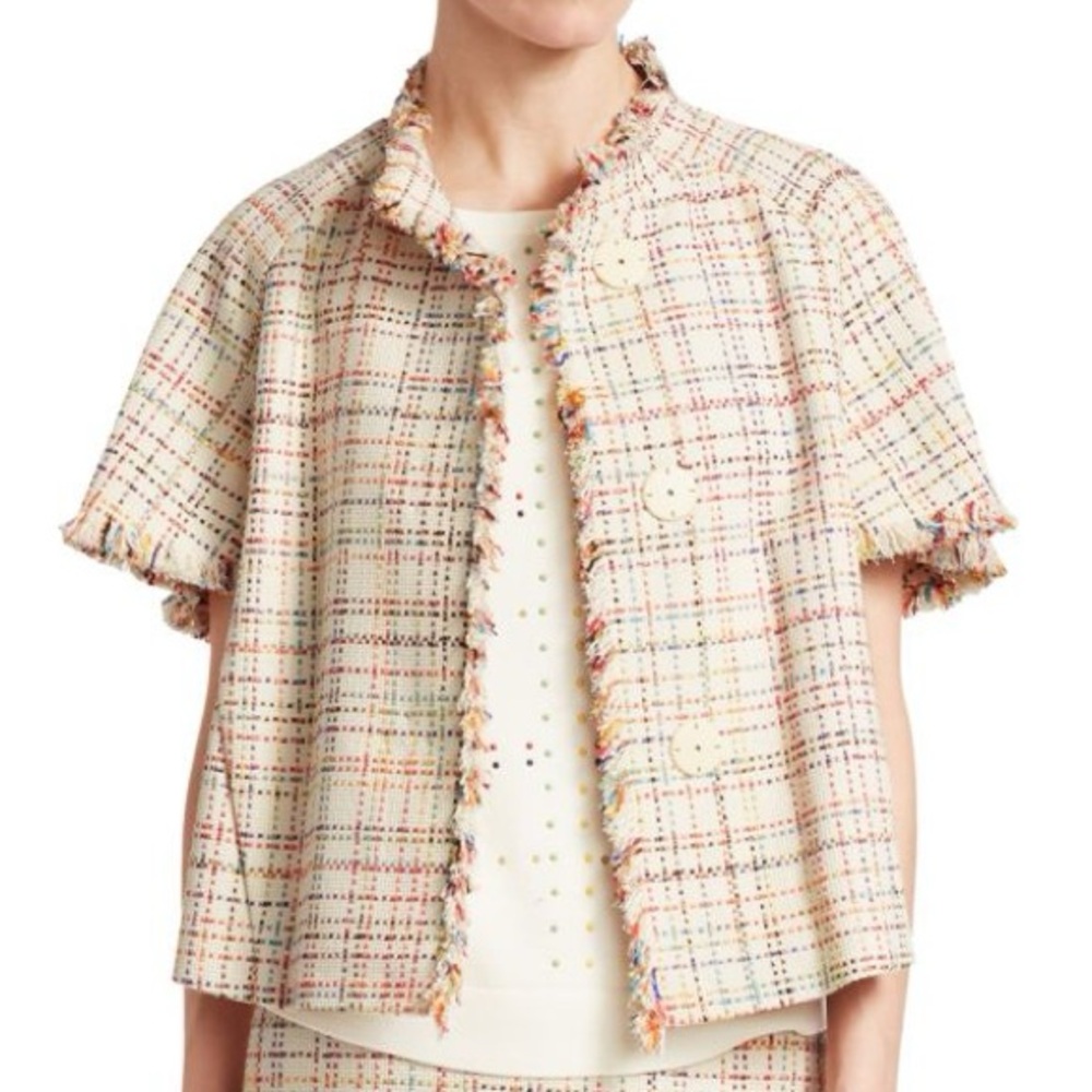AKRIS PUNTO
Short Sleeve Tweed Jacket
4